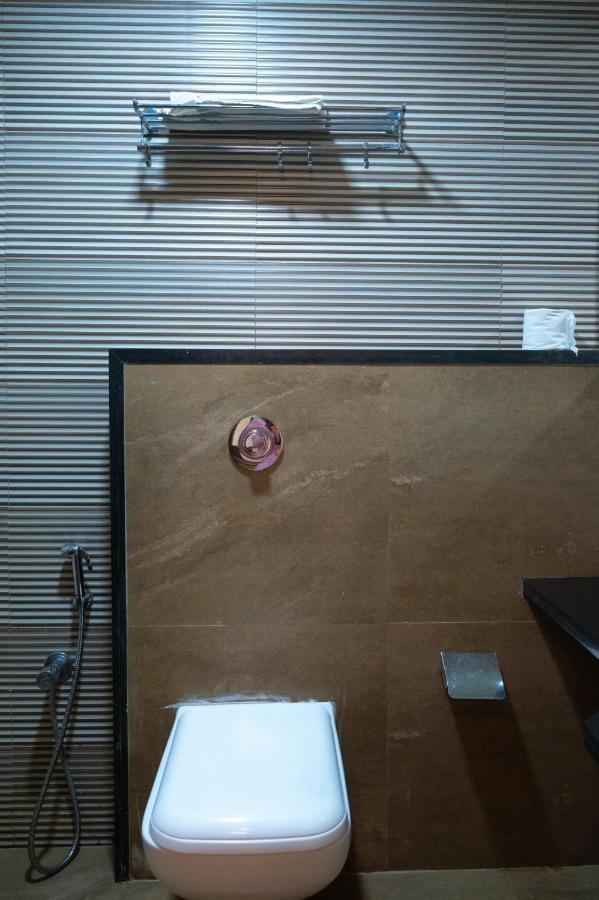 Vijaya Hill View Residency Otel Navi Mumbai Dış mekan fotoğraf