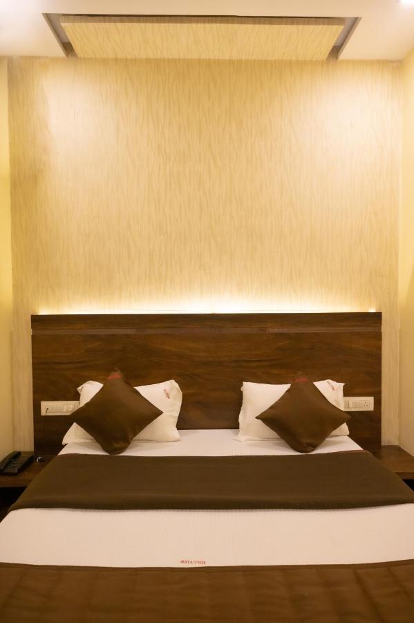 Vijaya Hill View Residency Otel Navi Mumbai Dış mekan fotoğraf