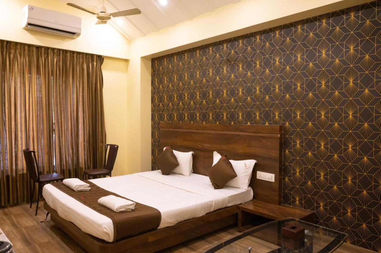 Vijaya Hill View Residency Otel Navi Mumbai Dış mekan fotoğraf