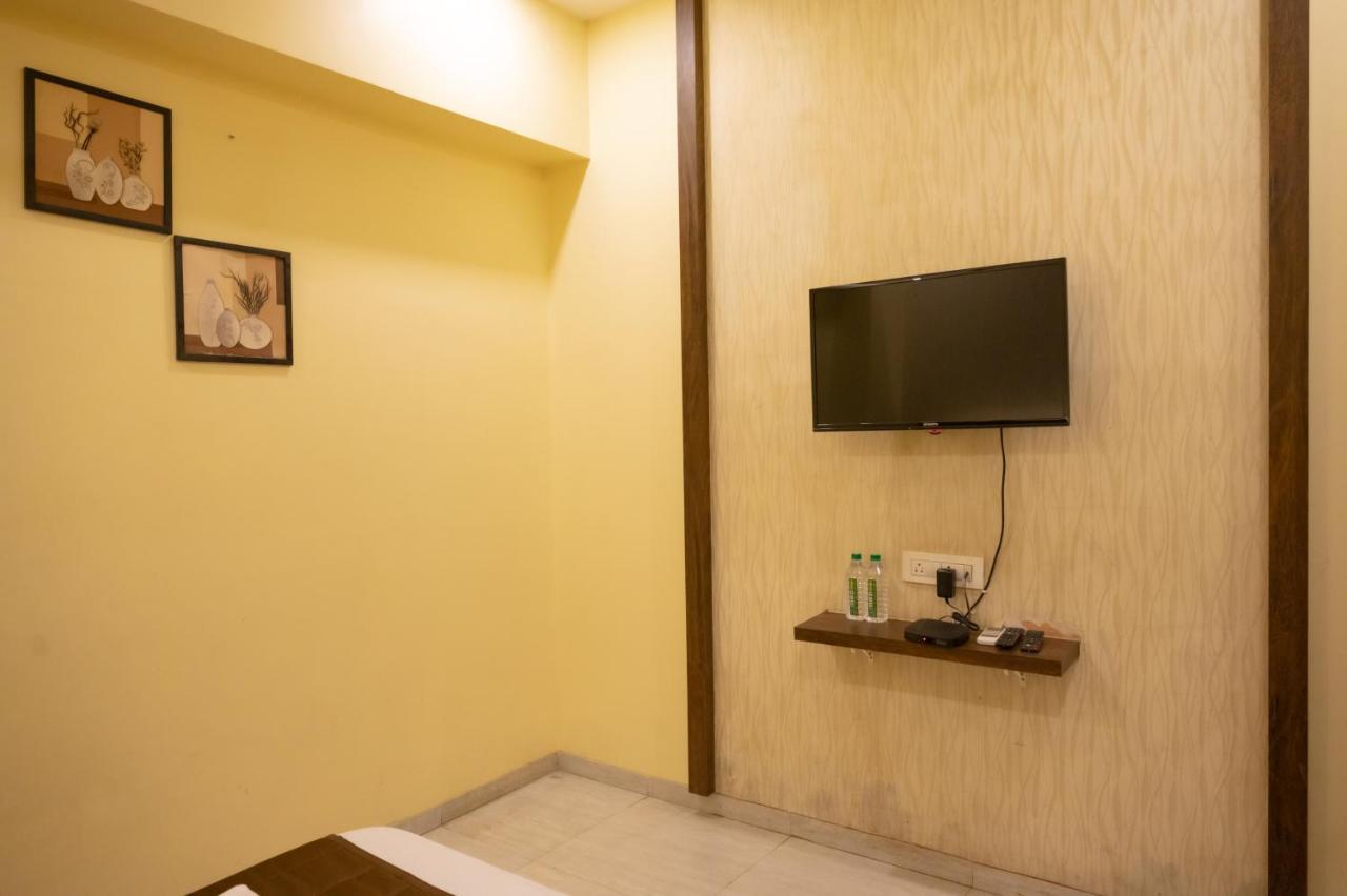 Vijaya Hill View Residency Otel Navi Mumbai Dış mekan fotoğraf